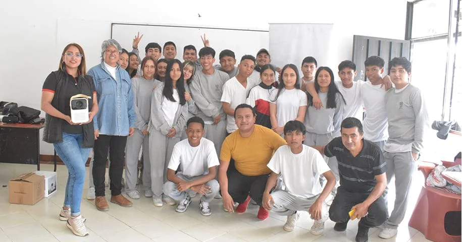 Donaciones a Unidad Educativa